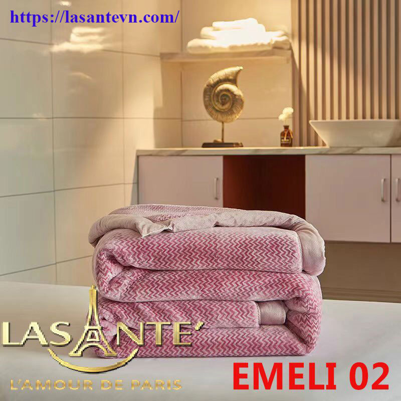 Emeli 02